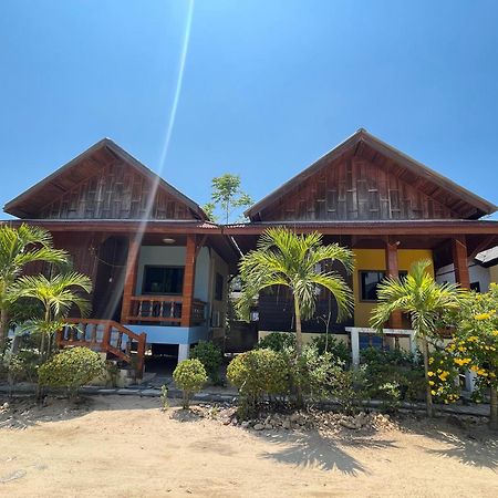Anong Villa Mae Nam Exterior photo